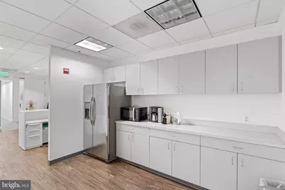 6400 Arlington Boulevard, Falls Church, VA 22042 - Photo 7