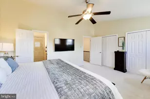 7812 Solomon Seal Dr, Springfield, VA 22152 - Photo 23