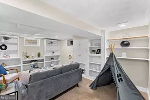 7109 Wayne Dr, Annandale, VA 22003 - Photo 43