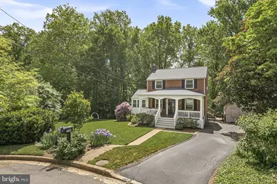 7109 Wayne Drive, Annandale, VA 22003 - Photo 5