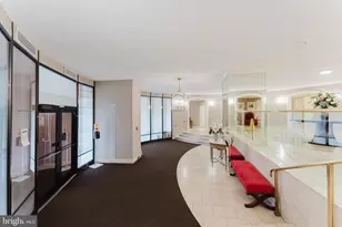 8370 Greensboro Dr, McLean, VA 22102 - Photo 25