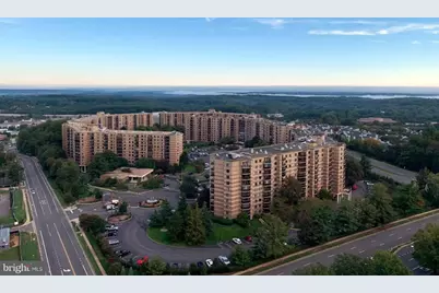 8370 Greensboro Drive #310, McLean, VA 22102 - Photo 45