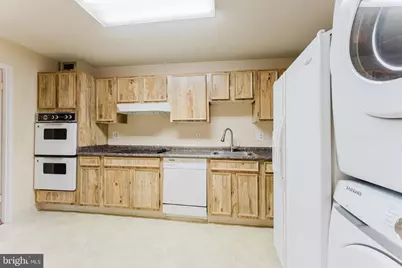 8370 Greensboro Drive #310, McLean, VA 22102 - Photo 11