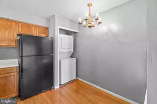 8630 Beekman Pl, Alexandria, VA 22309 - Photo 9