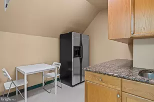 11739 Bowman Green Dr, Reston, VA 20190 - Photo 23