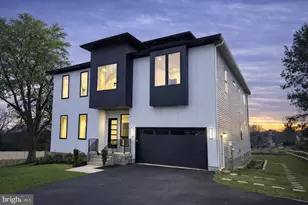 2613 Beacon Hill Rd, Alexandria, VA 22306 - Photo 1