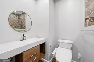 5872 Langton Dr, Alexandria, VA 22310 - Photo 19