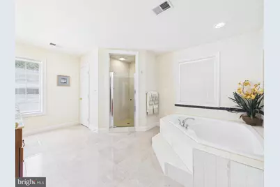 7801 Ridgewood Drive, Annandale, VA 22003 - Photo 35