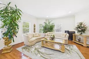 7801 Ridgewood Dr, Annandale, VA 22003 - Photo 11