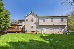 7801 Ridgewood Dr, Annandale, VA 22003 - Photo 59