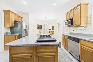7801 Ridgewood Dr, Annandale, VA 22003 - Photo 19