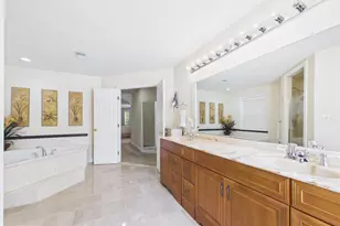 7801 Ridgewood Dr, Annandale, VA 22003 - Photo 37