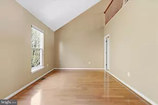 6005 Raina Dr, Centreville, VA 20120 - Photo 21