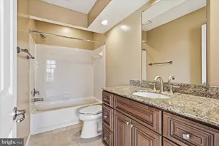 6005 Raina Dr, Centreville, VA 20120 - Photo 31