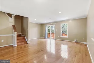 6005 Raina Dr, Centreville, VA 20120 - Photo 13