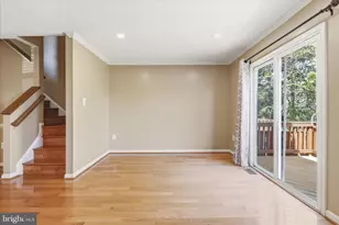 6005 Raina Dr, Centreville, VA 20120 - Photo 15