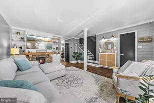 14206 Royal Oak Ln, Centreville, VA 20120 - Photo 3