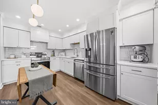 14206 Royal Oak Ln, Centreville, VA 20120 - Photo 15