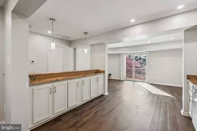 14417 Saguaro Place, Centreville, VA 20121 - Photo 5