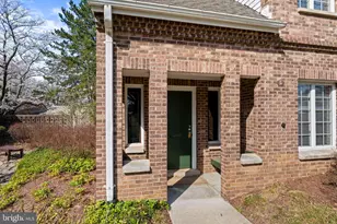 11739 Bowman Green Dr, Reston, VA 20190 - Photo 45
