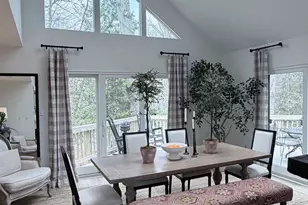 11504 Turnbridge Ln, Reston, VA 20194 - Photo 5