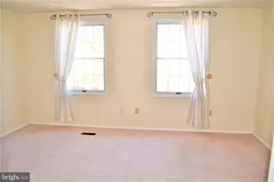 8349 Windfall Rd, Springfield, VA 22153 - Photo 19