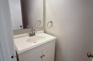 5941 Heritage Square Dr, Burke, VA 22015 - Photo 11