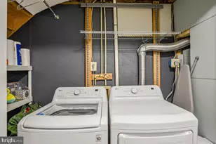 6819 Signature Cir, Alexandria, VA 22310 - Photo 33