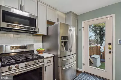 6819 Signature Circle, Alexandria, VA 22310 - Photo 11