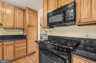 4519 Weyburn Dr, Annandale, VA 22003 - Photo 15