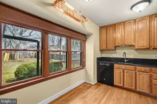 4519 Weyburn Dr, Annandale, VA 22003 - Photo 13