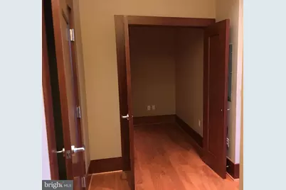 8220 Crestwood Heights Drive #112, McLean, VA 22102 - Photo 5