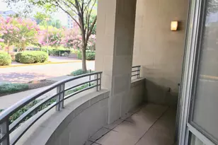 8220 Crestwood Heights Dr, McLean, VA 22102 - Photo 19