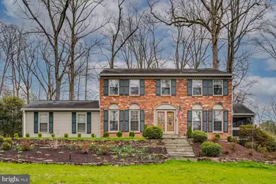 723 Forest Park Road, Great Falls, VA 22066 - Photo 1