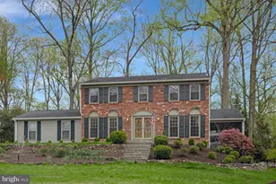 723 Forest Park Rd, Great Falls, VA 22066 - Photo 87