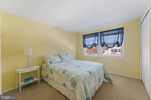 12824 Melville Ln, Fairfax, VA 22033 - Photo 33