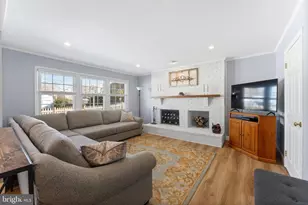 12824 Melville Ln, Fairfax, VA 22033 - Photo 21