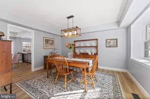 12824 Melville Ln, Fairfax, VA 22033 - Photo 9