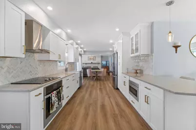 12824 Melville Lane, Fairfax, VA 22033 - Photo 15