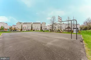 2484 Curie Ct, Herndon, VA 20171 - Photo 19