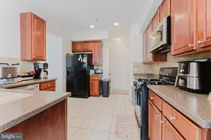 2484 Curie Ct, Herndon, VA 20171 - Photo 5