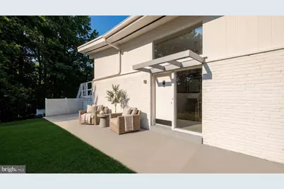 10903 Beach Mill Road, Great Falls, VA 22066 - Photo 23