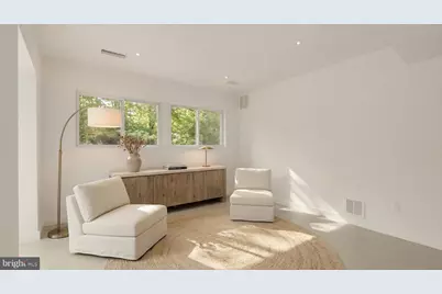 10903 Beach Mill Road, Great Falls, VA 22066 - Photo 21