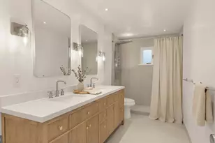 10903 Beach Mill Rd, Great Falls, VA 22066 - Photo 17