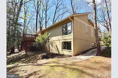 2105 Lirio Court, Reston, VA 20191 - Photo 23