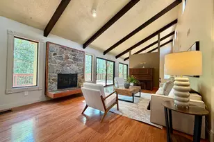 2105 Lirio Ct, Reston, VA 20191 - Photo 11