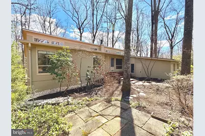 2105 Lirio Court, Reston, VA 20191 - Photo 3