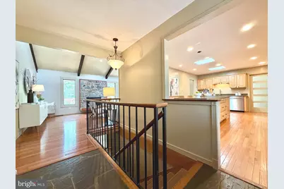 2105 Lirio Court, Reston, VA 20191 - Photo 5