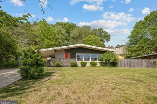 2908 Farmington Dr, Alexandria, VA 22303 - Photo 1