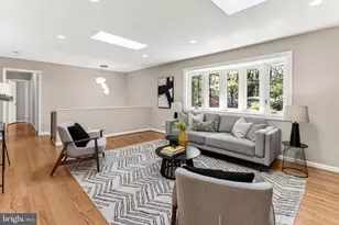 6362 Burton Cir, Falls Church, VA 22041 - Photo 13